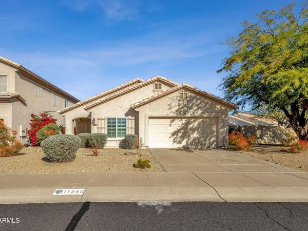 11840 E CLINTON Street, Scottsdale, AZ 85259