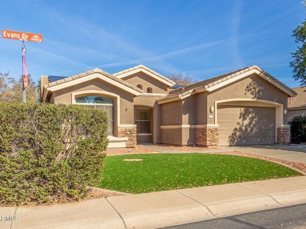 14450 W EVANS Drive, Surprise, AZ 85379