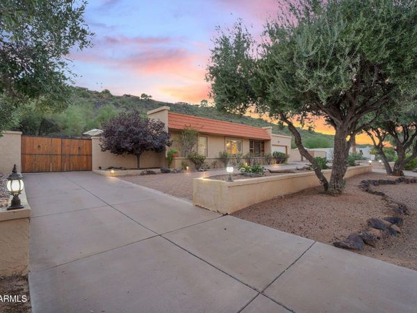 14402 N Coral Gables Drive, Phoenix, AZ 85023