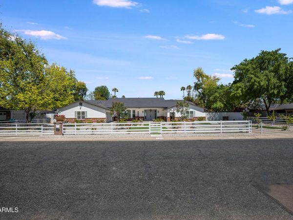 516 W RANCHO Drive, Phoenix, AZ 85013