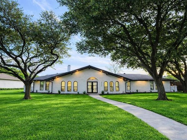 6826 Town Bluff Drive, Dallas, TX 75248