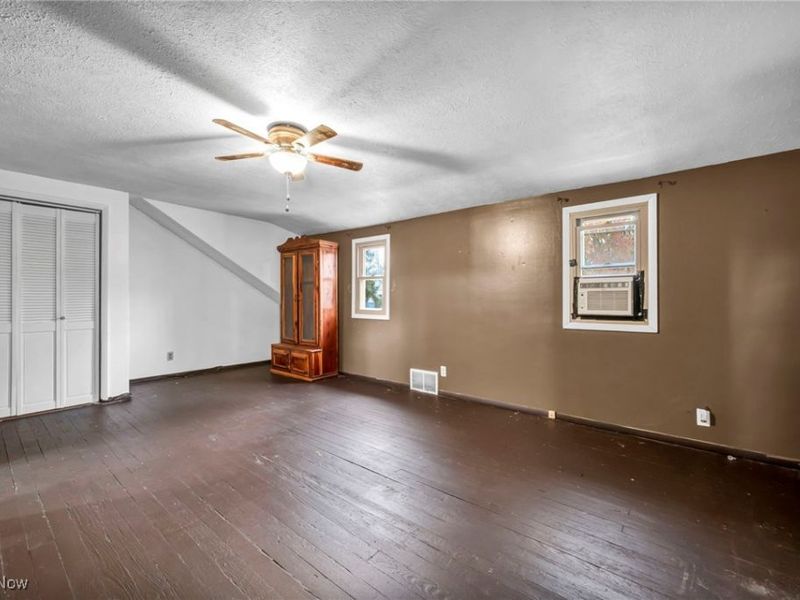 12908 Shadyway Road, Garfield Heights, OH 44125 Photo 19