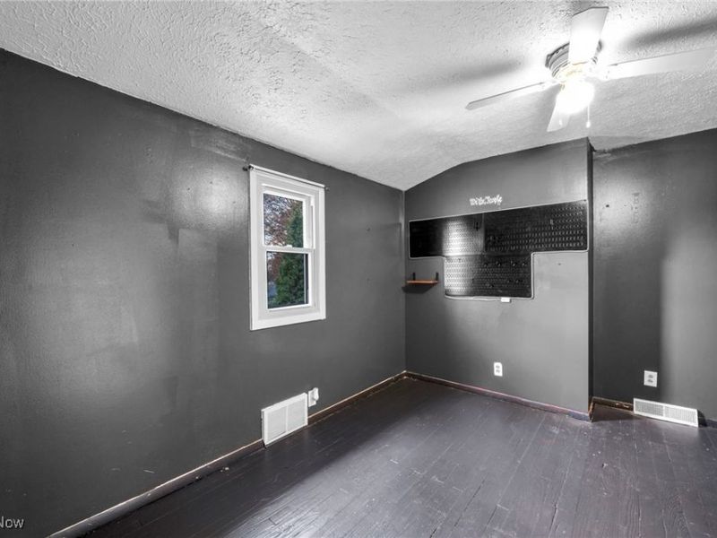 12908 Shadyway Road, Garfield Heights, OH 44125 Photo 20