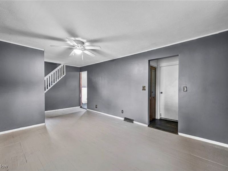 12908 Shadyway Road, Garfield Heights, OH 44125 Photo 6