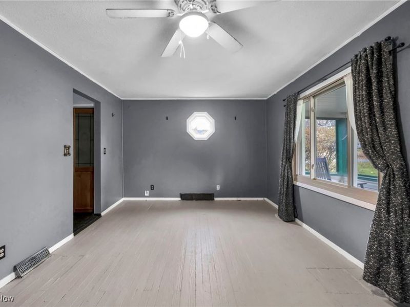 12908 Shadyway Road, Garfield Heights, OH 44125 Photo 7