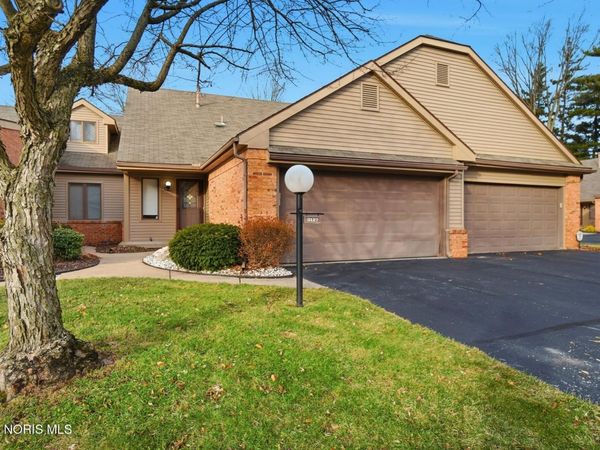 3127 Evergreen Road, Toledo, OH 43606