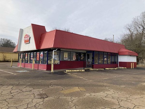 823 East Street, Texarkana, AR 71854