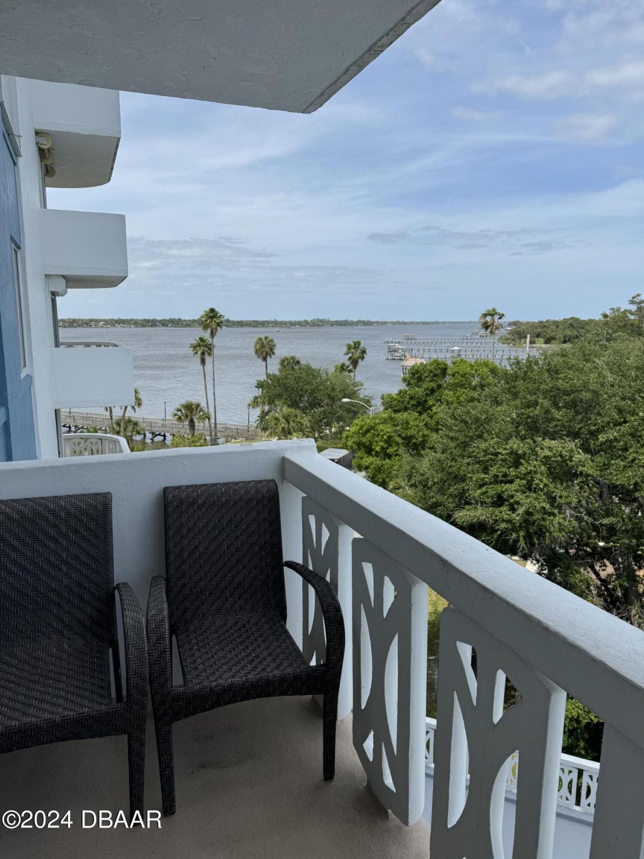 935 N Halifax Avenue, Unit 402, Daytona Beach, FL 32118 Photo
