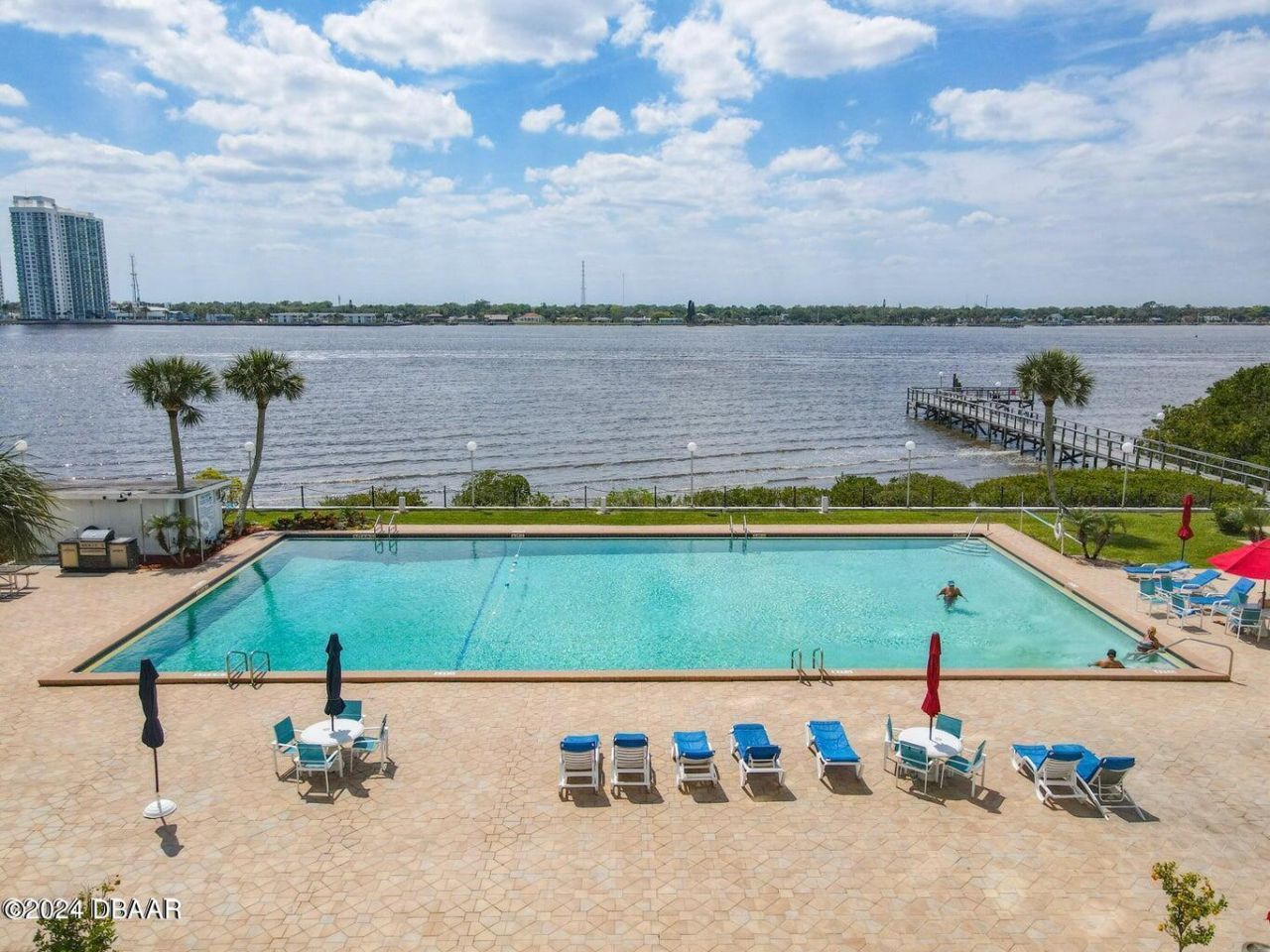 935 N Halifax Avenue, Unit 402, Daytona Beach, FL 32118 Photo