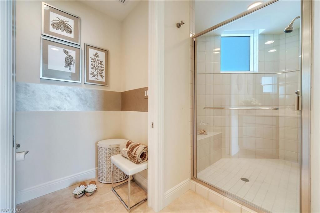 265 Indies Way, Unit 802, Naples, FL 34110 Photo