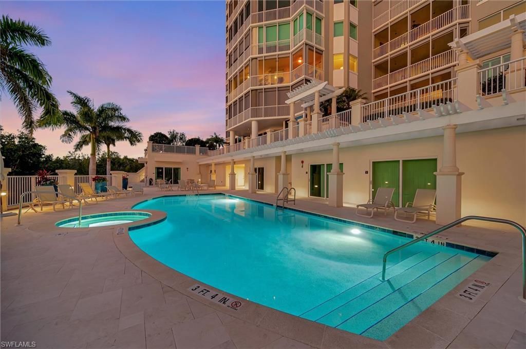 265 Indies Way, Unit 802, Naples, FL 34110 Photo