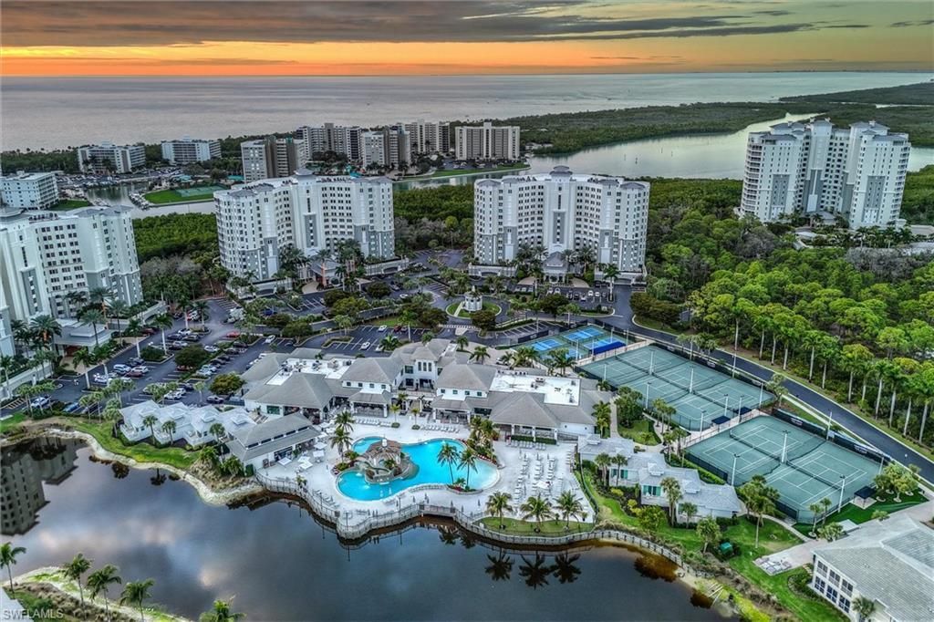 265 Indies Way, Unit 802, Naples, FL 34110 Photo