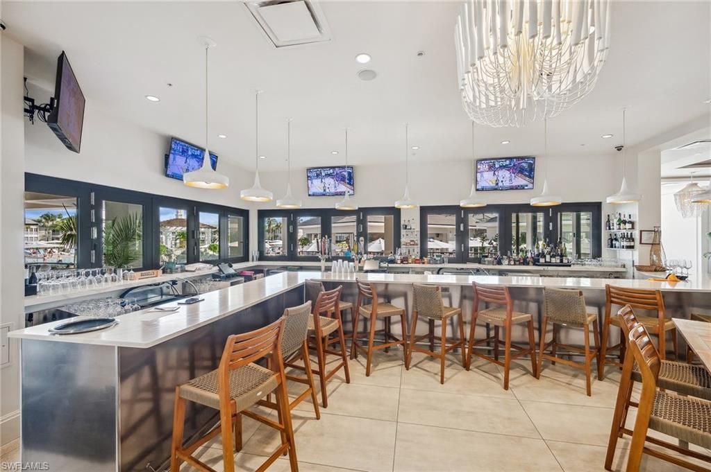 265 Indies Way, Unit 802, Naples, FL 34110 Photo