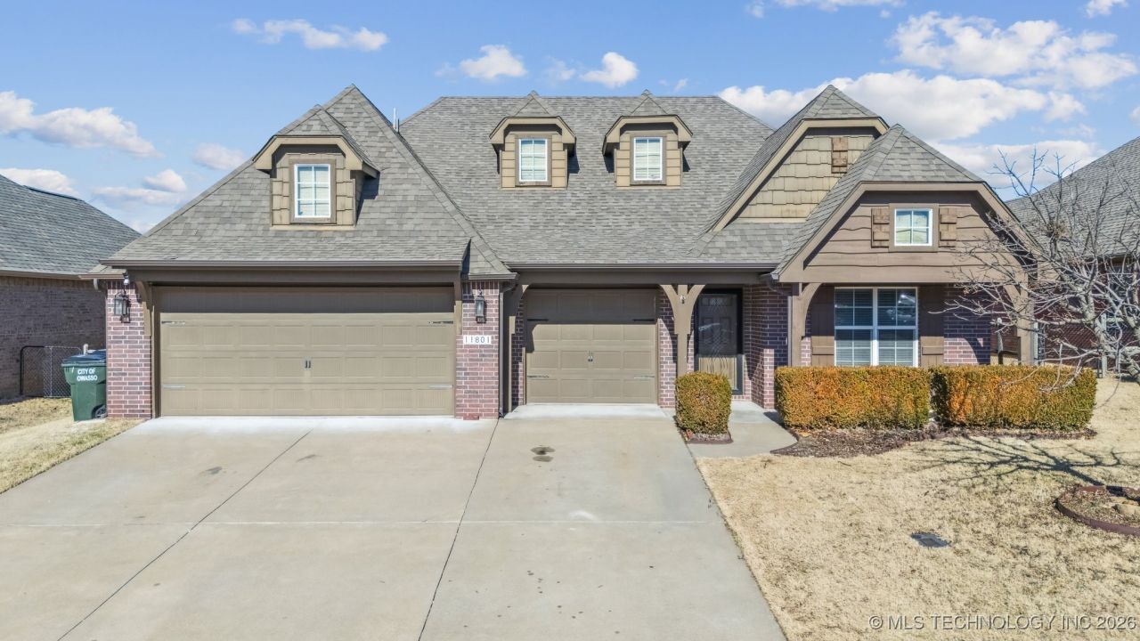 11801 E 105th Place N, Owasso, OK 74055 Main Photo
