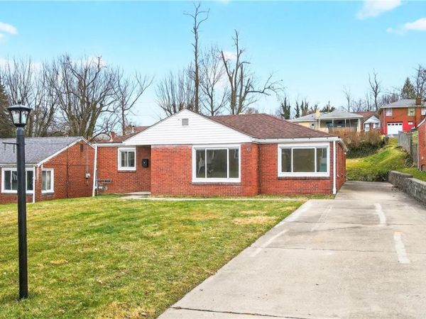 811 Everglade Drive, Mckeesport, PA 15135