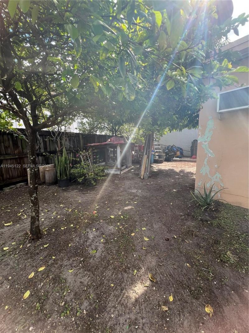 2651 W 12th Ave, Hialeah, FL 33010 Photo