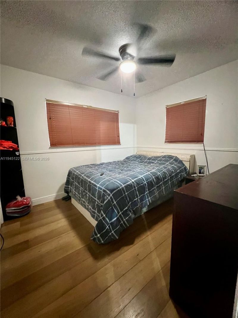 2651 W 12th Ave, Hialeah, FL 33010 Photo