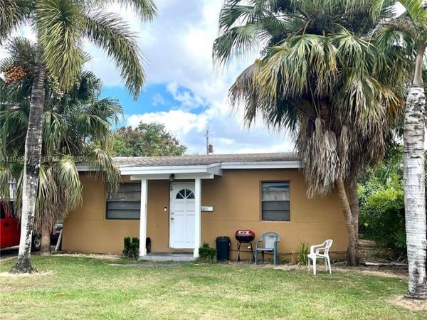 33 NW 8th Ave , Homestead, FL 33030