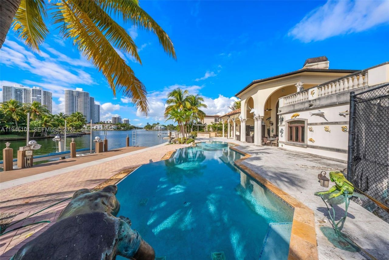 680 Golden Beach Dr , Golden Beach, FL 33160 Photo