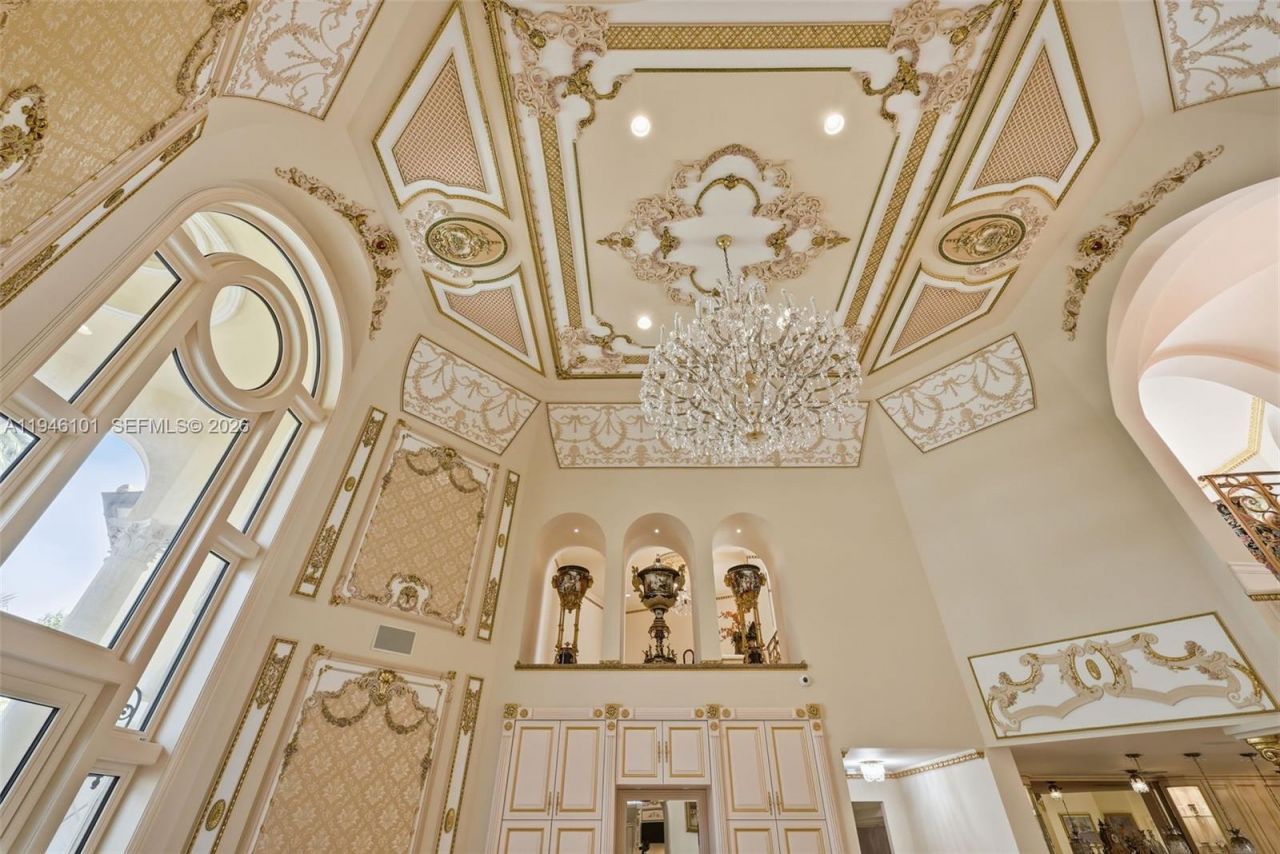 680 Golden Beach Dr , Golden Beach, FL 33160 Photo