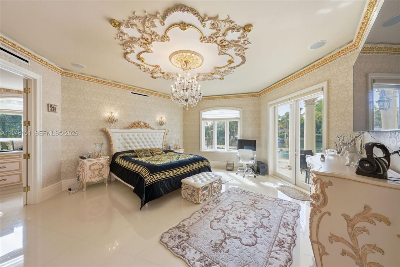 680 Golden Beach Dr , Golden Beach, FL 33160 Photo