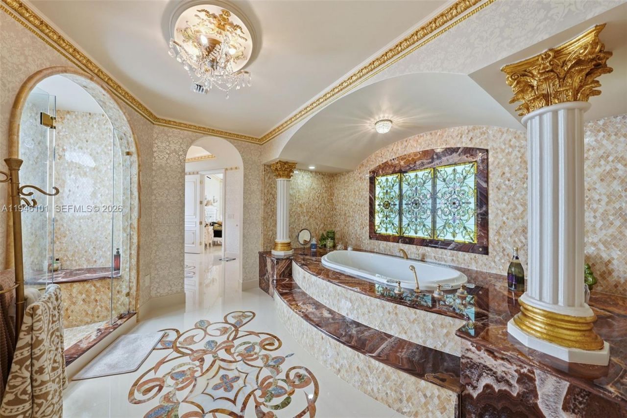 680 Golden Beach Dr , Golden Beach, FL 33160 Photo