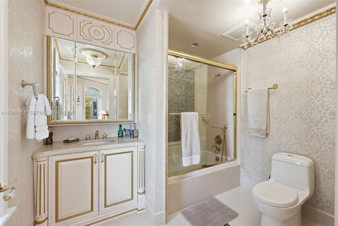 680 Golden Beach Dr , Golden Beach, FL 33160 Photo