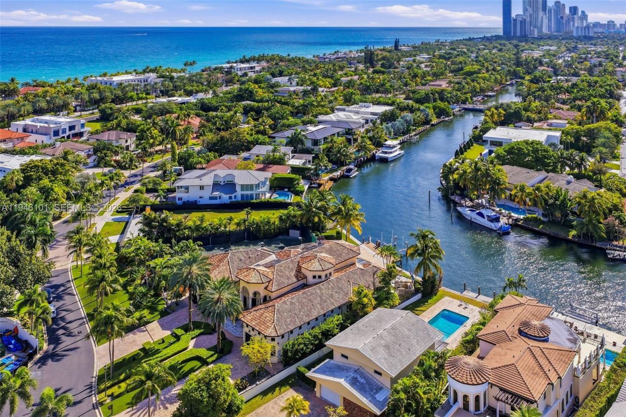 680 Golden Beach Dr , Golden Beach, FL 33160 Photo