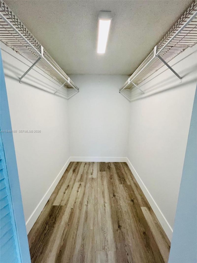 2655 Collins Ave, Unit 406, Miami Beach, FL 33140 Photo