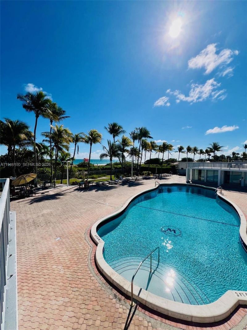2655 Collins Ave, Unit 406, Miami Beach, FL 33140 Photo