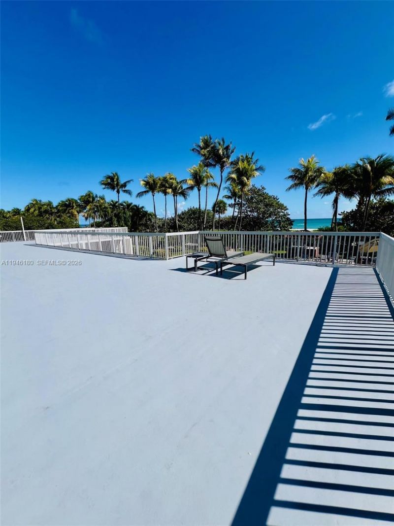 2655 Collins Ave, Unit 406, Miami Beach, FL 33140 Photo