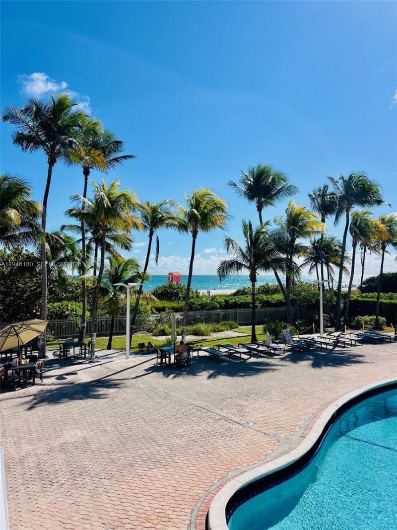 2655 Collins Ave, Unit 406, Miami Beach, FL 33140 Photo