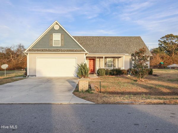 104 Buckskin Drive, Pollocksville, NC 28573