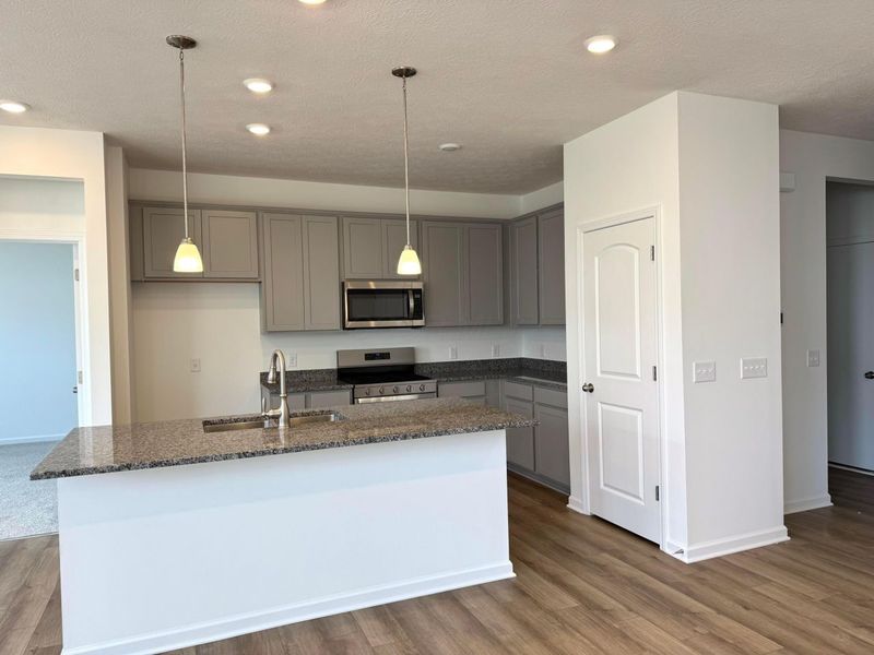 310 Fortune Drive, Unit Lot 142, Galloway, OH 43119 Photo 3