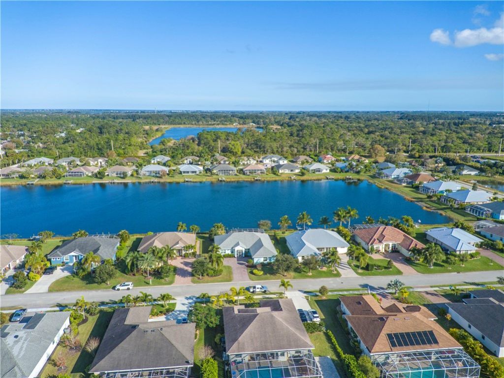 715 Yearling Trail, Sebastian, FL 32958 Photo