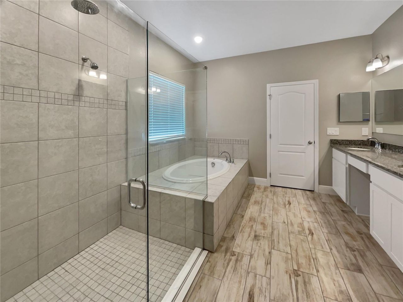 1657 Marsh Pointe Drive, Clermont, FL 34711 Photo