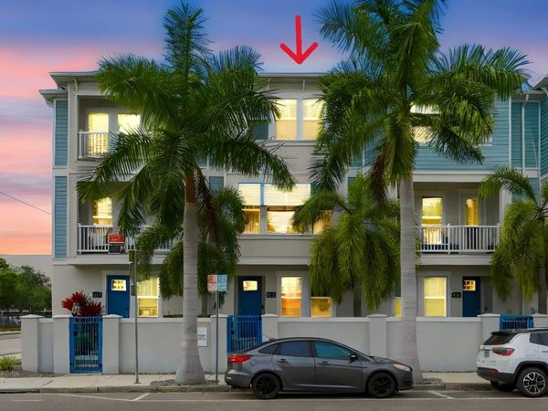 262 8TH STREET N, ST PETERSBURG, FL 33701
