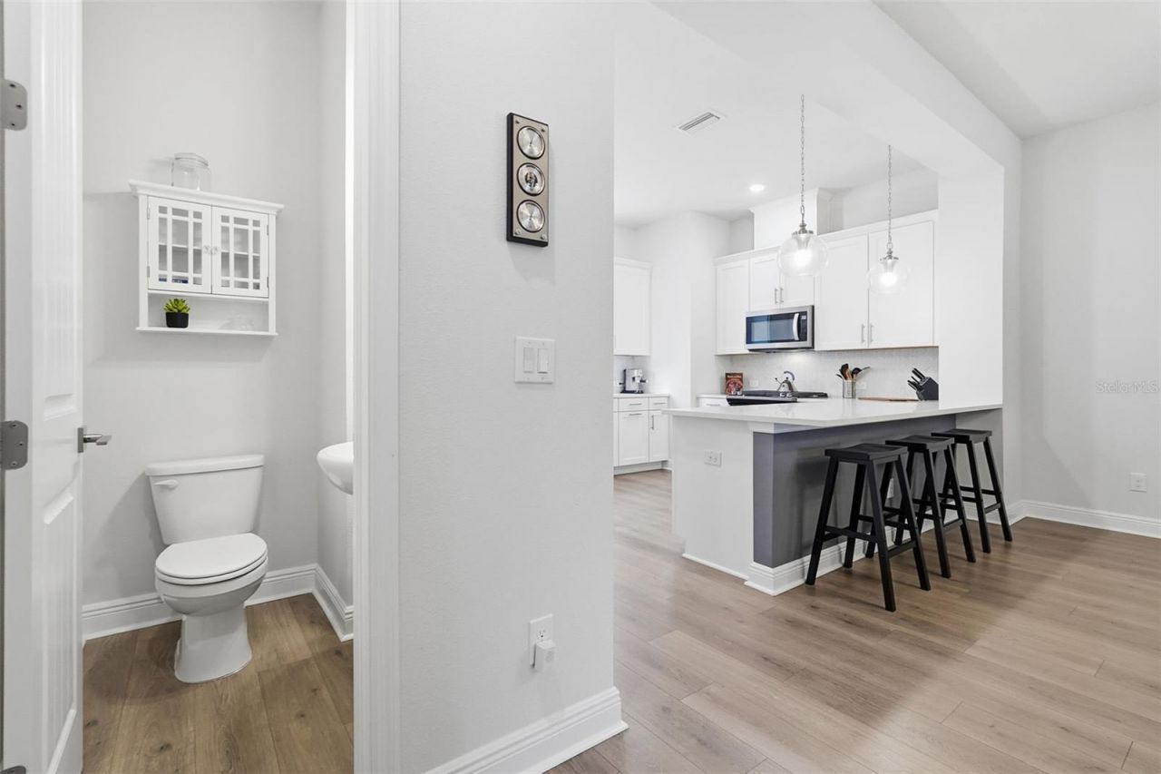 262 8th Street N, Saint Petersburg, FL 33701 Photo