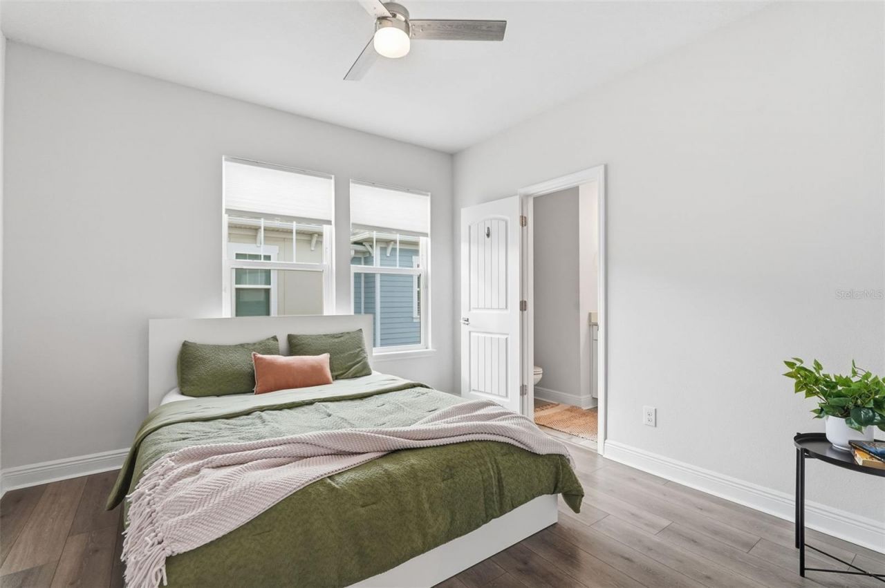 262 8th Street N, Saint Petersburg, FL 33701 Photo