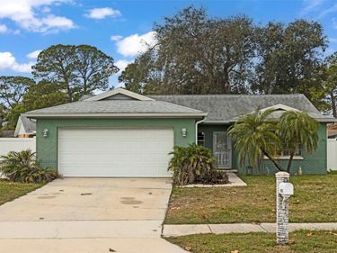 6803 123RD AVENUE, LARGO, FL 33773