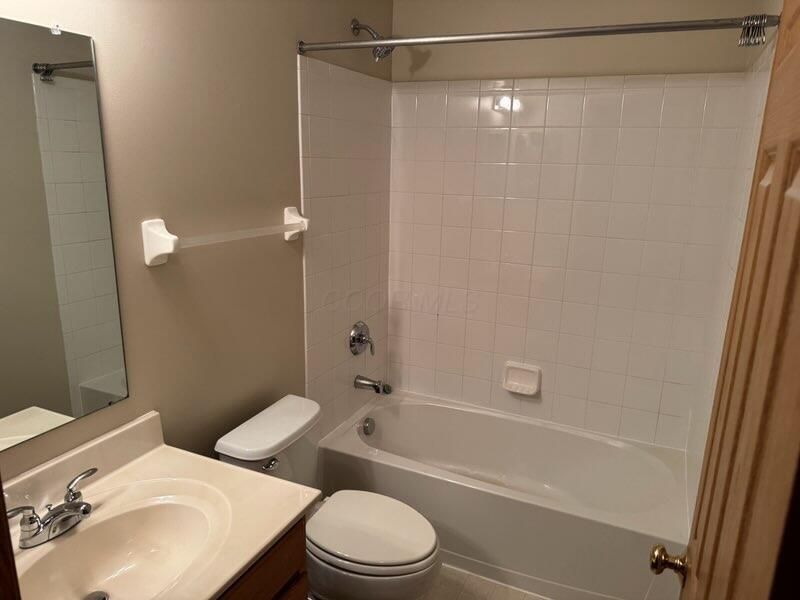 5579 Eagle Harbor Drive , Westerville, OH 43081 Photo 18