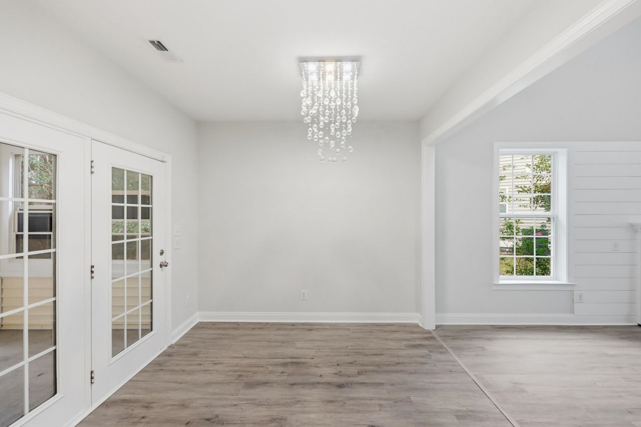 3108 Knollty Ct. Photo 9