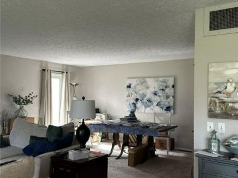 19617 Cross Trail N, Strongsville, OH 44136 Photo 10