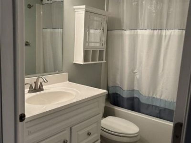 19617 Cross Trail N, Strongsville, OH 44136 Photo 15