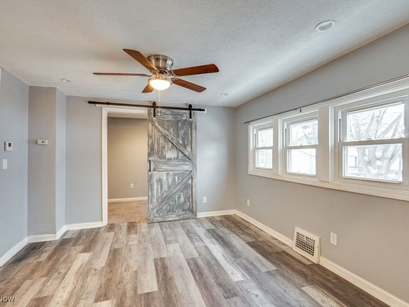 2643 Monroe Street, Lakemore, OH 44250 Photo 12