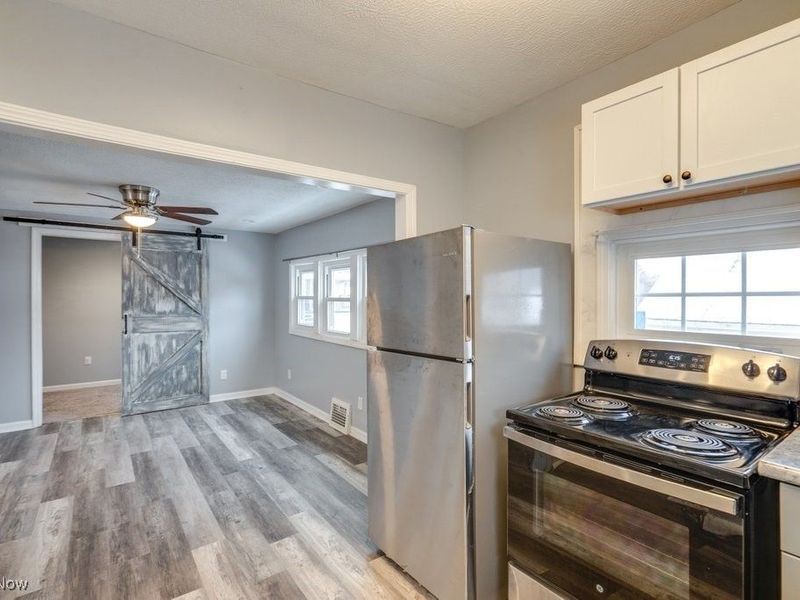 2643 Monroe Street, Lakemore, OH 44250 Photo 14