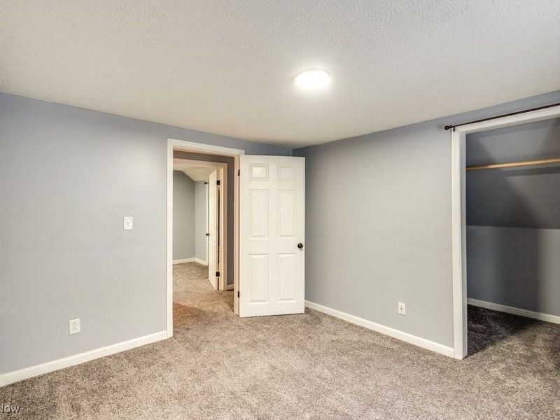 2643 Monroe Street, Lakemore, OH 44250 Photo 19