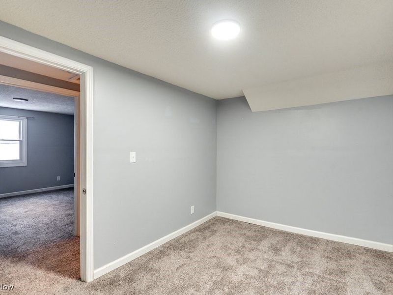 2643 Monroe Street, Lakemore, OH 44250 Photo 21