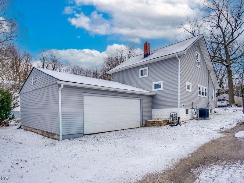 2643 Monroe Street, Lakemore, OH 44250 Photo 4