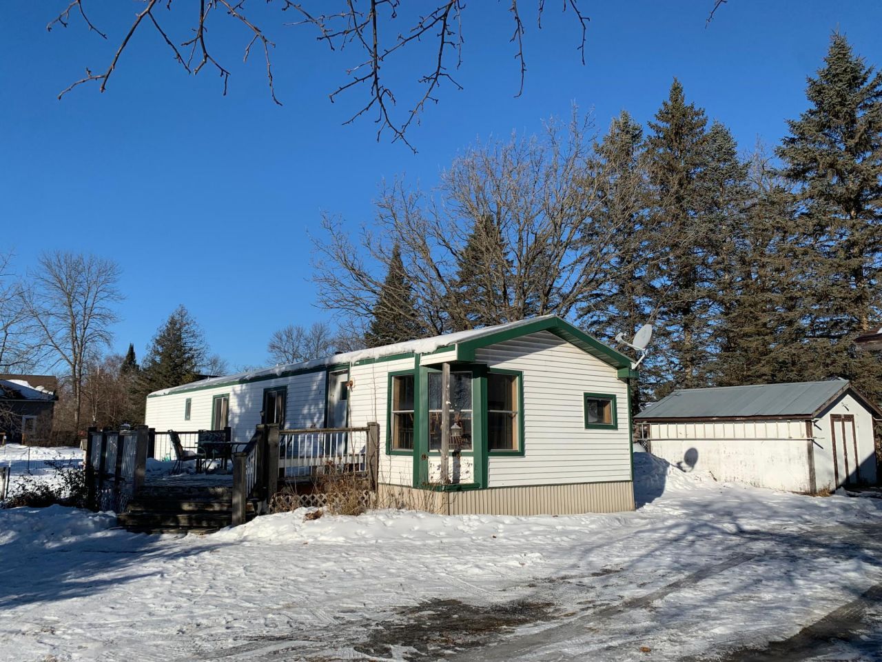 110 Grover Avenue W, Backus, MN 56435 Main Photo